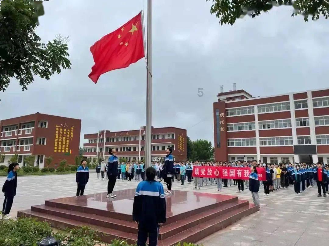韩国女孩到中国陕西旅游，游玩三天后感叹：还以为在韩国